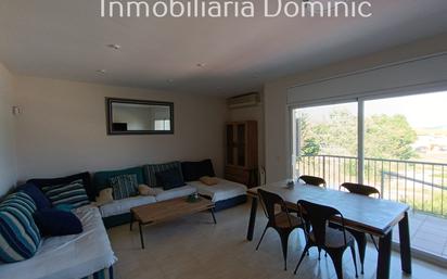 Living room of Single-family semi-detached for sale in Maçanet de la Selva  with Air Conditioner and Terrace