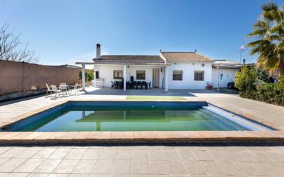 16 Viviendas y casas en venta con piscina en Pinos Puente | fotocasa