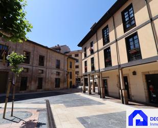 Edifici en venda a Oviedo