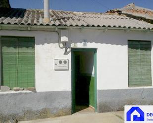 Vista exterior de Casa o xalet en venda en Val de San Lorenzo