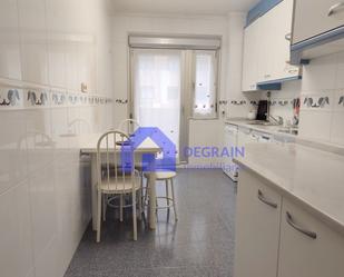 Kitchen of Flat to rent in Oviedo   with Swimming Pool and Balcony