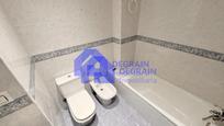 Bathroom of Flat for sale in Soto del Barco  with Heating, Parquet flooring and Storage room