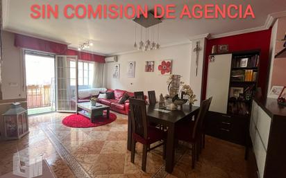 Sala d'estar de Dúplex en venda en Arroyomolinos (Madrid) amb Aire condicionat i Terrassa
