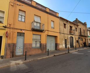 Exterior view of House or chalet for sale in Figueres  with Air Conditioner and Terrace