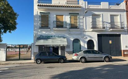 Exterior view of House or chalet for sale in Los Palacios y Villafranca  with Air Conditioner, Terrace and Balcony