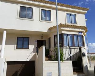 Exterior view of Single-family semi-detached to rent in Madrigueras  with Terrace