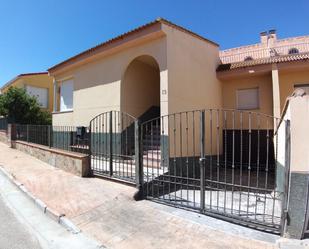 Vista exterior de Casa o xalet en venda en Villaminaya amb Terrassa