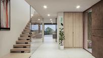 Casa adosada en venda en Majadahonda amb Aire condicionat, Terrassa i Piscina