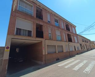 Exterior view of Flat for sale in Cazalegas
