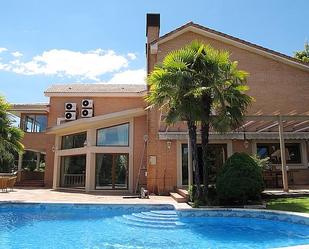 Exterior view of House or chalet to rent in Boadilla del Monte  with Air Conditioner, Terrace and Swimming Pool