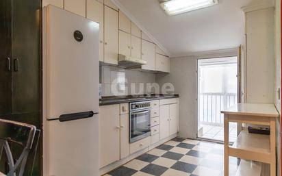 Kitchen of Flat for sale in Beasain  with Terrace