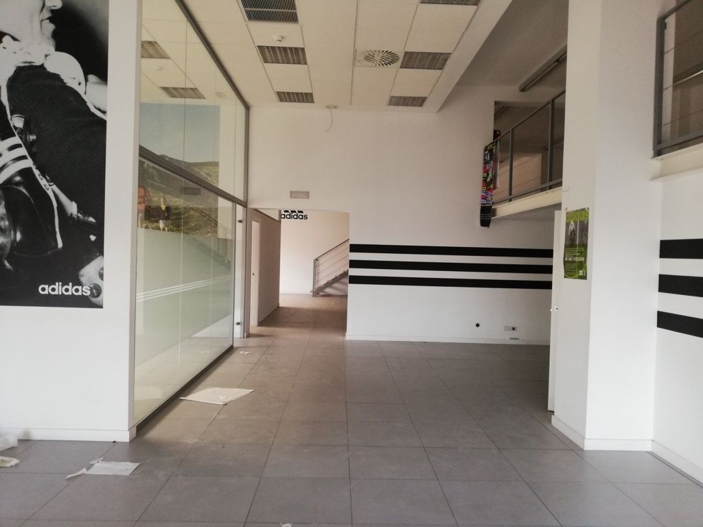 Doblez Lustre Sala Oficina en venta en Calle ANDARELLA, Valencia | CCI