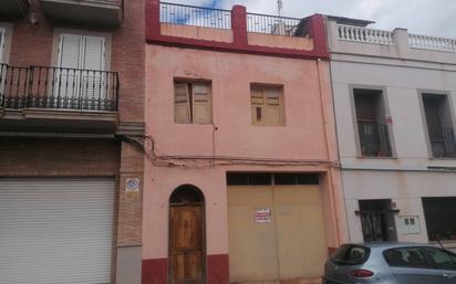 Vista exterior de Casa o xalet en venda en La Vall d'Uixó amb Terrassa