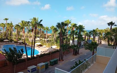 Vista exterior de Apartament en venda en Oropesa del Mar / Orpesa amb Terrassa i Piscina