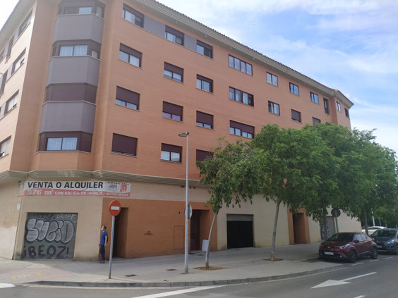 Local - 1ª línea comercial en venta  en Castellón de la Plana / Castelló de la Plana