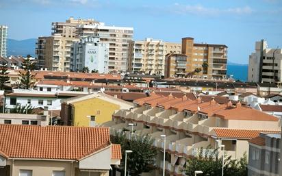 Vista exterior de Apartament en venda en Oropesa del Mar / Orpesa amb Terrassa i Piscina