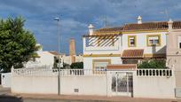 Vista exterior de Casa o xalet en venda en Garrucha amb Terrassa i Piscina