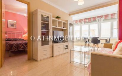 Living room of Flat for sale in  Cádiz Capital  with Terrace and First sea line