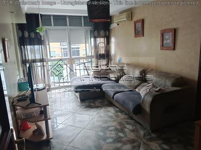 Living room of Flat for sale in San Fernando  with Air Conditioner