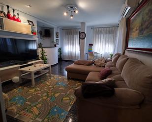 Sala d'estar de Pis en venda en Albalat dels Sorells amb Aire condicionat, Terrassa i Balcó