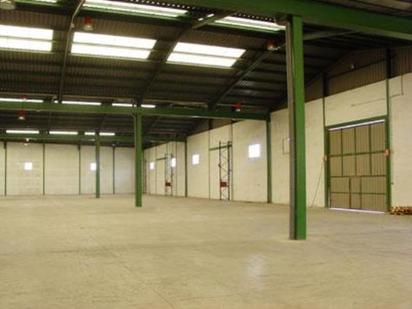 Industrial buildings to rent in Silla