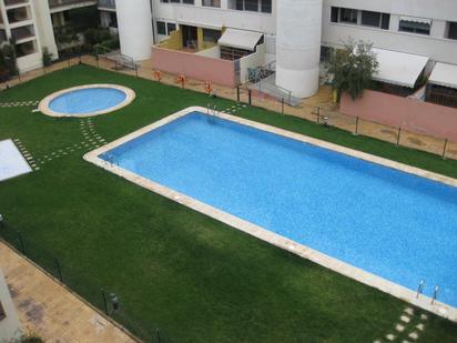 Piscina de Àtic de lloguer en El Puig de Santa Maria amb Aire condicionat i Terrassa