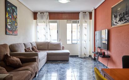 Living room of Flat for sale in  Valencia Capital  with Air Conditioner and Terrace