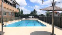 Schwimmbecken von Maisonette zum verkauf in Torrelodones mit Klimaanlage und Terrasse