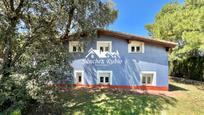 Außenansicht von Haus oder Chalet zum verkauf in El Espinar mit Terrasse