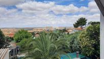 Jardí de Casa o xalet en venda en Palomeque amb Aire condicionat, Terrassa i Piscina