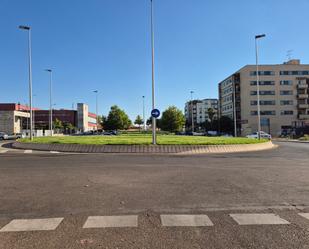 Vista exterior de Pis de lloguer en Badajoz Capital amb Aire condicionat