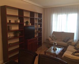 Sala d'estar de Apartament de lloguer en Badajoz Capital amb Aire condicionat