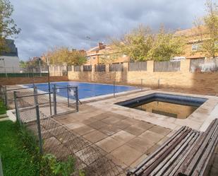 Swimming pool of Duplex for sale in Alcalá de Henares  with Air Conditioner, Heating and Terrace