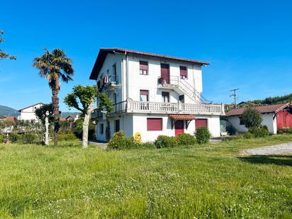 Exterior view of House or chalet for sale in Hondarribia  with Heating, Private garden and Parquet flooring