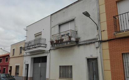 Exterior view of House or chalet for sale in Villanueva de la Serena  with Terrace and Balcony