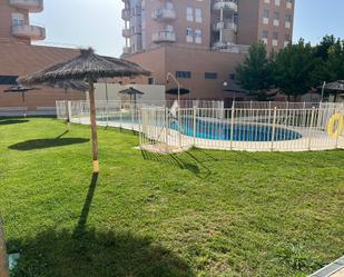 Piscina de Apartament de lloguer en Mérida amb Aire condicionat i Terrassa