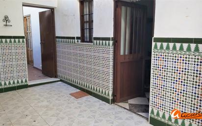 Casa adosada en venda en Villanueva de Algaidas amb Terrassa