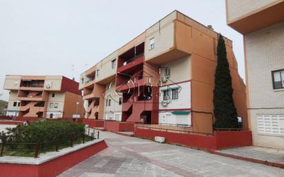Exterior view of Flat for sale in San Martín de la Vega  with Air Conditioner, Terrace and Swimming Pool