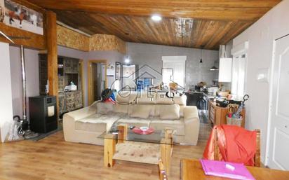 Living room of House or chalet for sale in Serracines