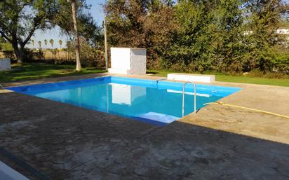 3 Viviendas y casas en venta con piscina en Estación - La Fontanilla - El  Tinte, Utrera | fotocasa