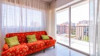 Dormitori de Pis en venda en  Murcia Capital amb Terrassa