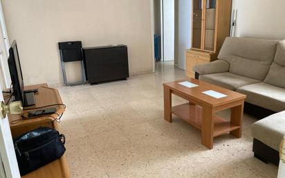 Sala d'estar de Pis en venda en  Murcia Capital amb Aire condicionat i Terrassa