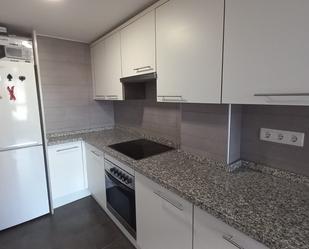 Cuina de Apartament de lloguer en  Lleida Capital amb Terrassa i Balcó