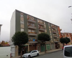 Vista exterior de Pis en venda en Santo Domingo de la Calzada amb Terrassa i Balcó