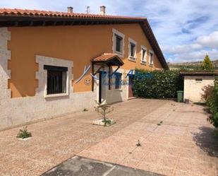 Exterior view of Single-family semi-detached for sale in Villalobar de Rioja  with Terrace