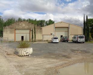 Vista exterior de Nau industrial en venda en Labastida / Bastida