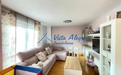 Living room of Single-family semi-detached for sale in Haro  with Terrace