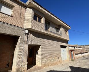Vista exterior de Casa o xalet en venda en Villanueva de Huerva amb Terrassa i Balcó