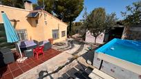 Exterior view of House or chalet for sale in María de Huerva  with Terrace and Swimming Pool