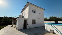 Exterior view of House or chalet for sale in El Burgo de Ebro  with Swimming Pool